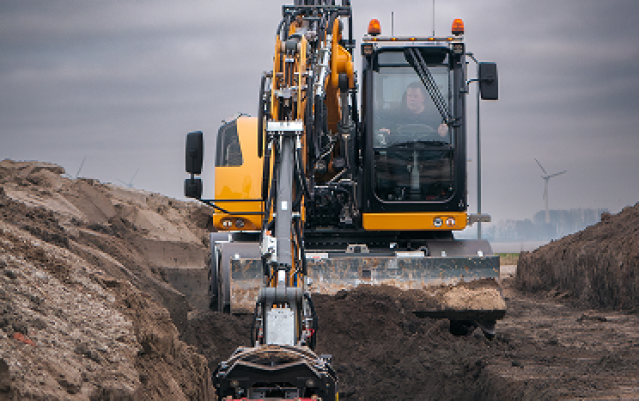 topcon_mc-mobilegnssliebherr_03_240403app (original) 1